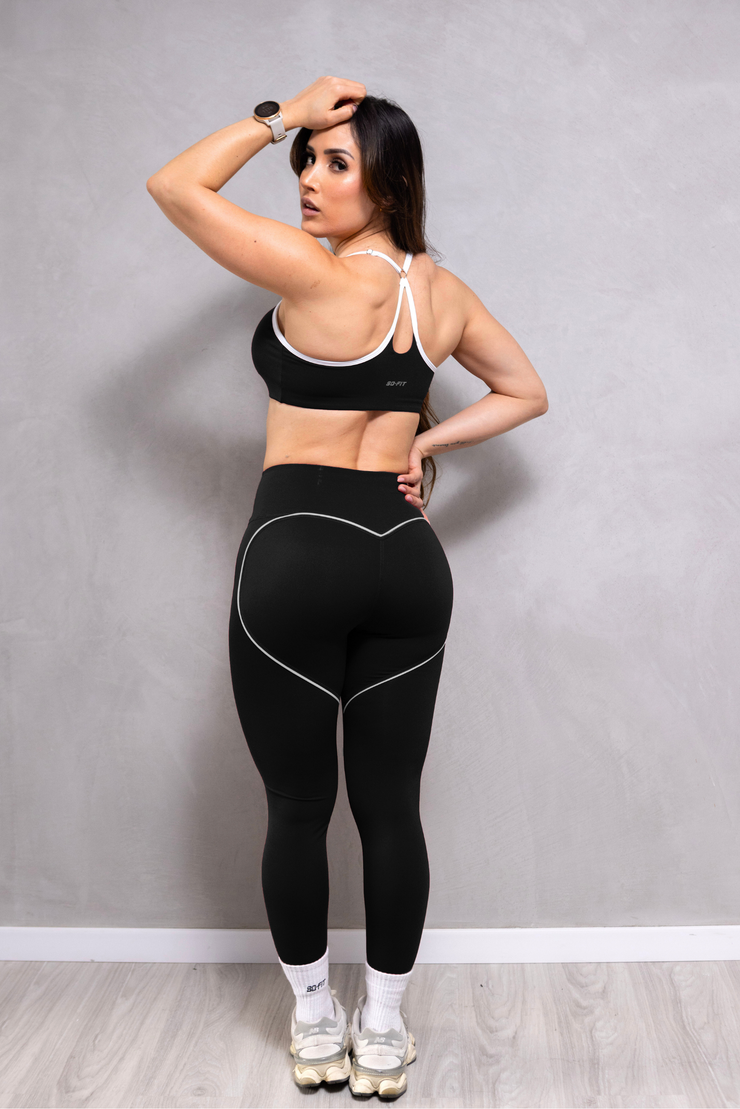 Heartbeat Set Negro Short / Leggings / Top (Se venden por separado)