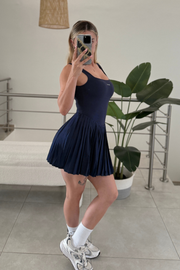 Nuvia, vestido tenista con bolsas