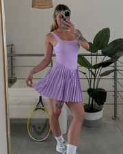 Nuvia, vestido tenista con bolsas