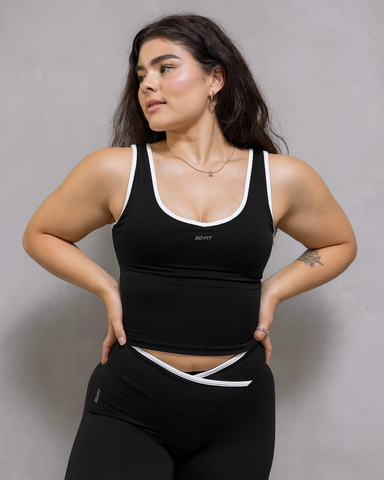 Amanda Blusa Line cruce V negro